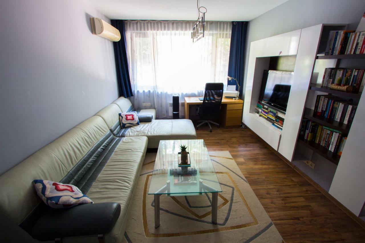 Modern Apartment In The Heart Of Widin Exterior foto